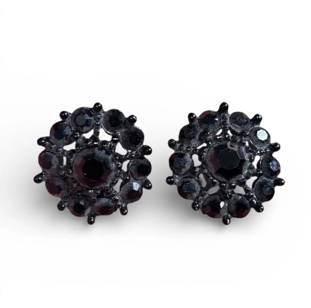 Vintage Black Rhinestone Clip On Earrings Victorian Revival Cluster